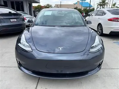 2018 Tesla Model 3 Base photo 2