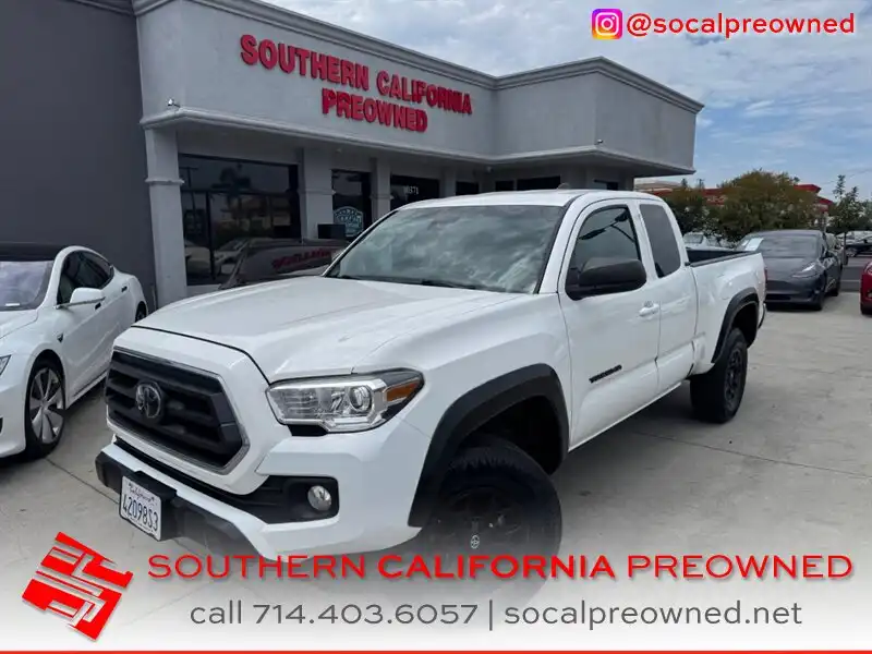 2023 Toyota Tacoma SR5 Access Cab 2WD V6 Auto Std Bed's photo