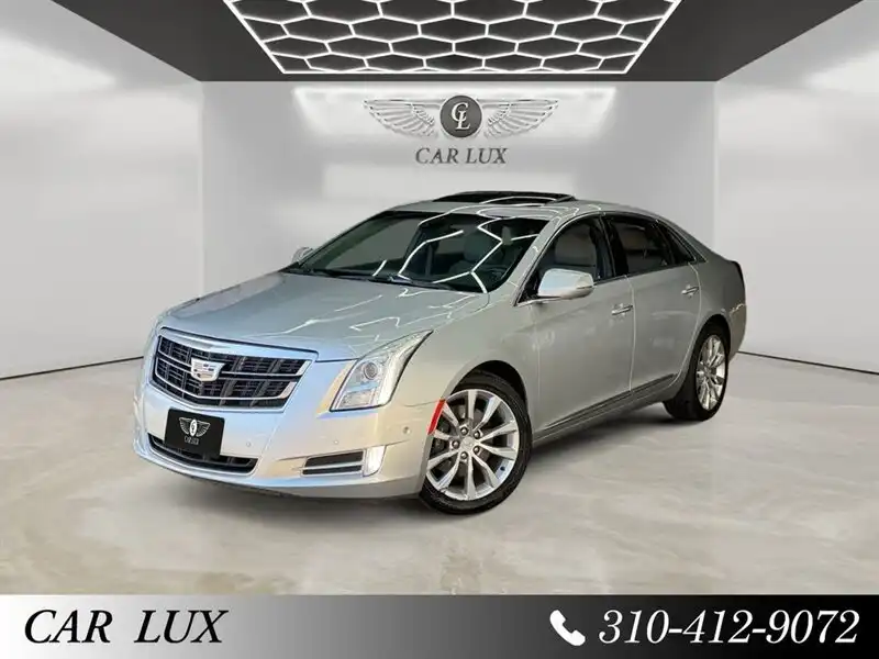 2016 Cadillac XTS 3.6L FWD Luxury Collection's photo