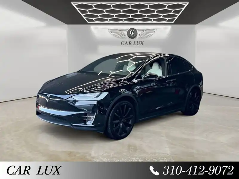 2021 Tesla Model X Performance's photo