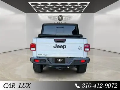 2021 Jeep Gladiator Willys photo 4
