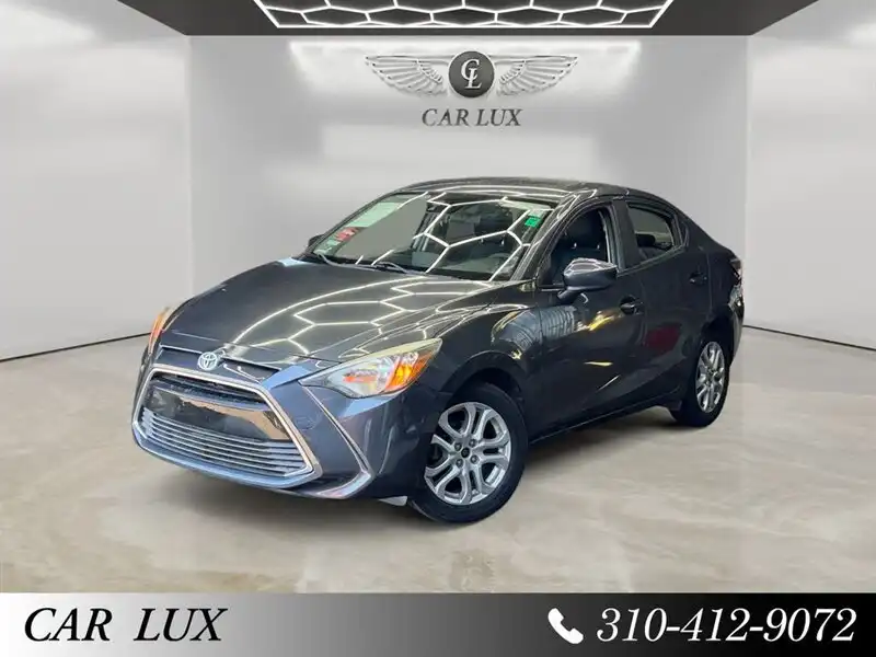 2018 Toyota Yaris iA AT's photo