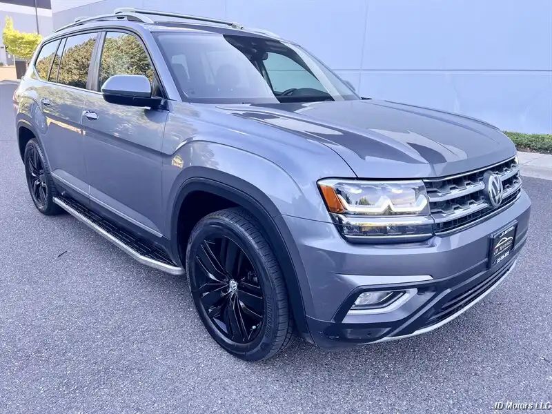 2018 Volkswagen Atlas 3.6L V6 SEL Tiptronic 4Motion's photo