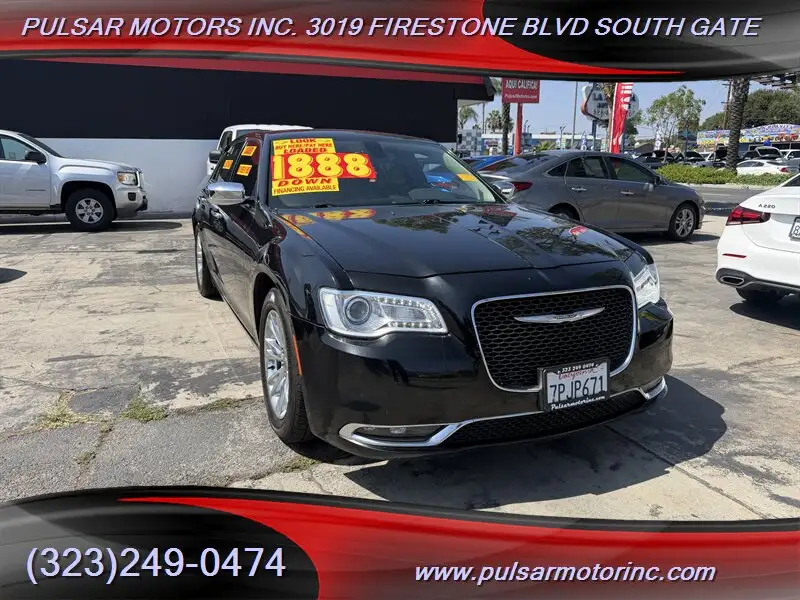 2016 Chrysler 300 C's photo