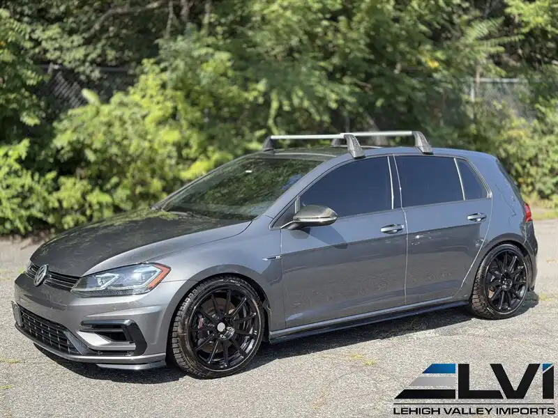 2019 Volkswagen Golf R w/DCC & Navigation 4-door's photo