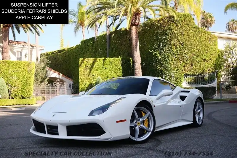 2017 Ferrari 488 Base's photo