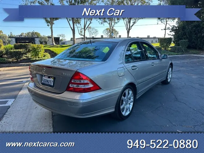 2003 Mercedes-Benz C-Class C320 4Matic photo 3
