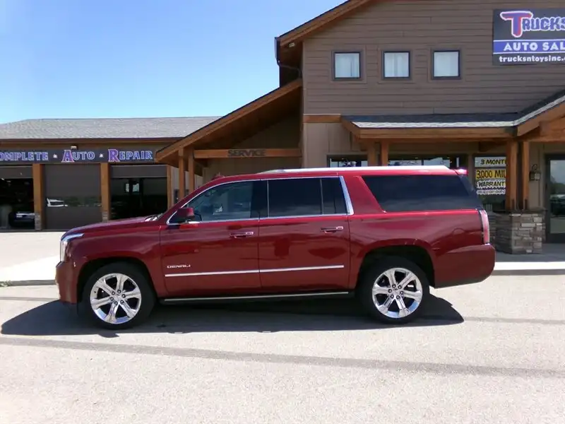 2017 GMC Yukon Denali AWD's photo