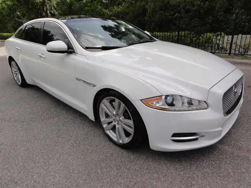 2011 Jaguar XJ XJL's photo