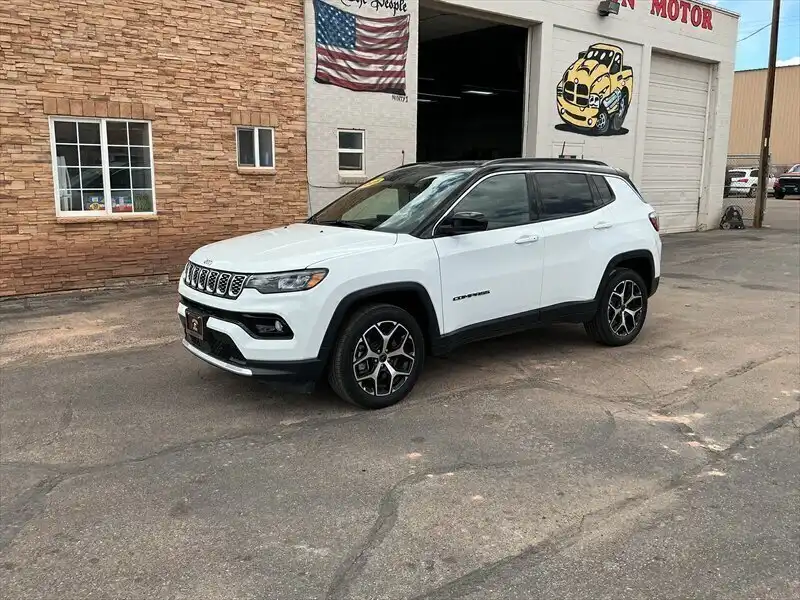 2025 Jeep Compass Limited 4X4's photo