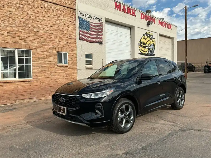 2024 Ford Escape ST-Line AWD's photo