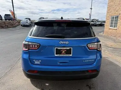2025 Jeep Compass Limited 4X4 photo 4