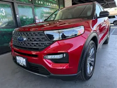 2021 Ford Explorer XLT RWD photo 3