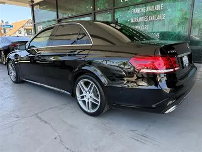 2014 Mercedes-Benz E-Class E350 Luxury photo 4