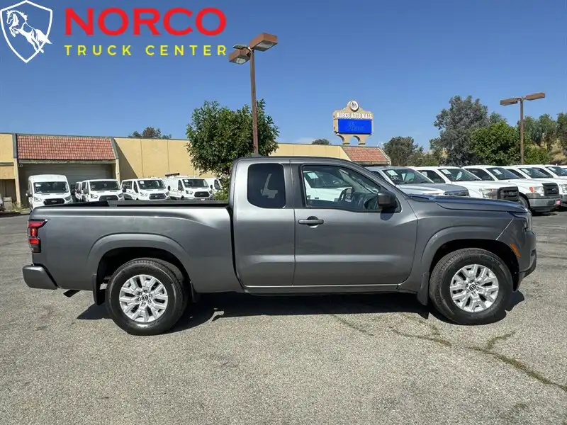 2023 Nissan Frontier SV King Cab 4X2's photo