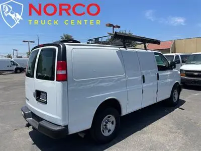 2018 Chevrolet Express 2500 Work Van HD photo 4