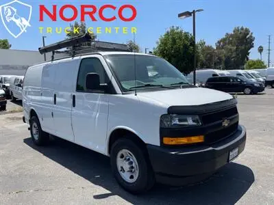 2018 Chevrolet Express 2500 Work Van HD photo 3