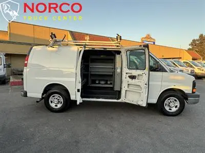 2014 Chevrolet Express 2500 Work Van HD photo 2