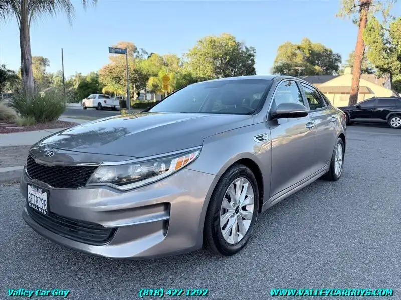 2018 Kia Optima LX AT's photo