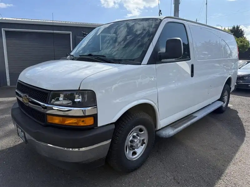 2019 Chevrolet Express Work Van HD 2500's photo