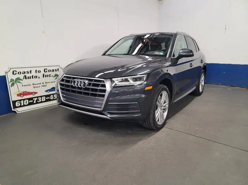 2020 Audi Q5 45 quattro S tronic Premium Plus's photo