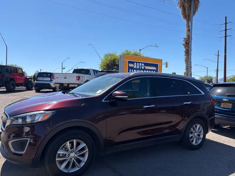 2016 Kia Sorento LX AT's photo
