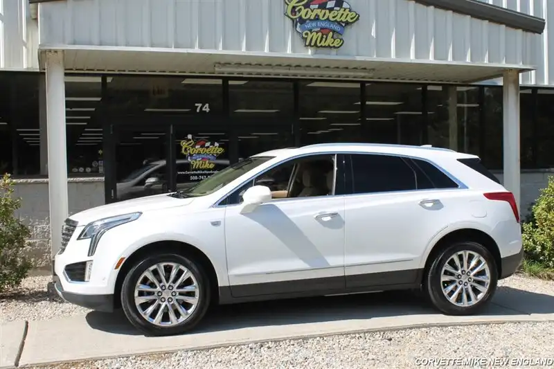 2017 Cadillac XT5 Platinum AWD's photo
