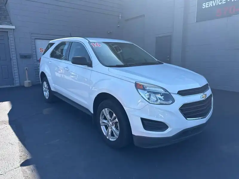 2016 Chevrolet Equinox LS AWD's photo
