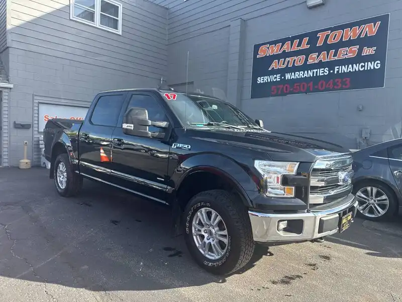 2017 Ford F-150 XL 4WD SuperCrew 5-1/2' Box's photo