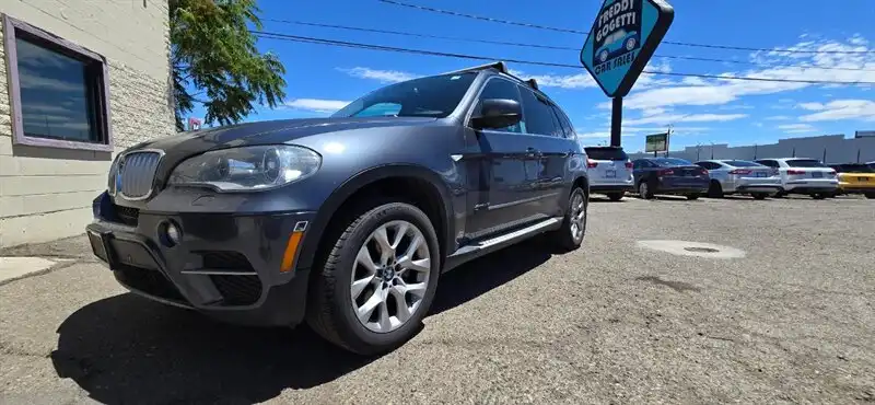 2013 BMW X5 xDrive35i's photo