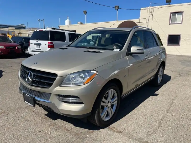 2012 Mercedes-Benz M-Class ML350 BlueTEC 4MATIC's photo
