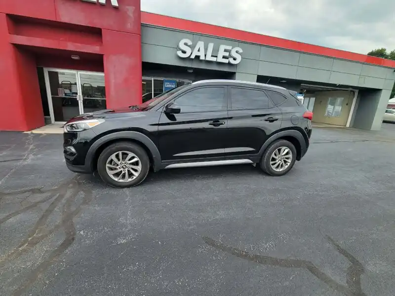 2017 Hyundai Tucson SE FWD's photo
