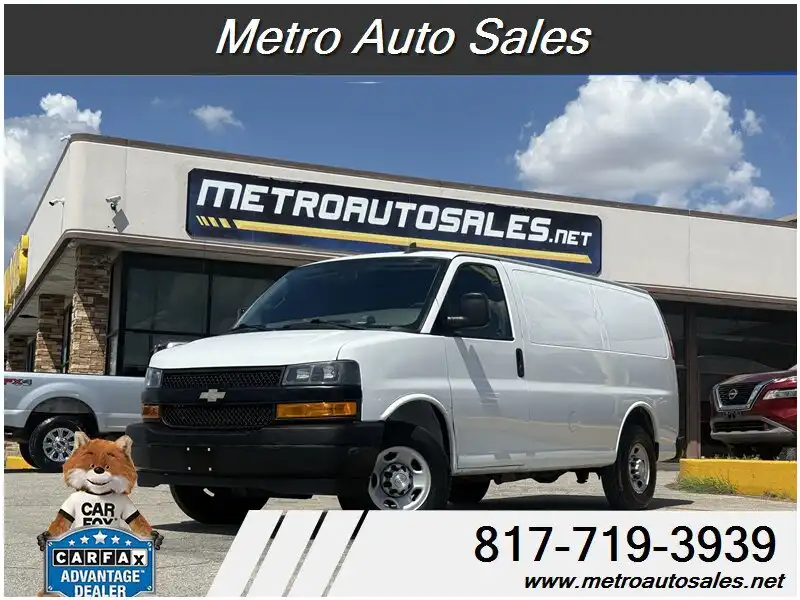 2021 Chevrolet Express Work Van HD 2500's photo