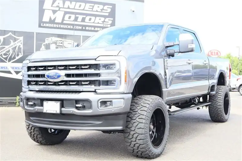 2024 Ford F-350 Platinum 4x4 Crew Cab 160 in SRW's photo
