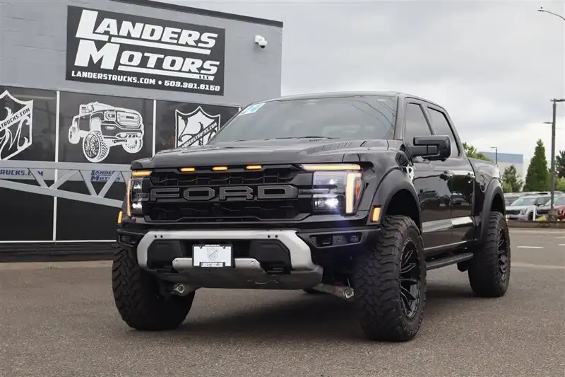 2024 Ford F-150 Raptor 4x4 SuperCrew 5-1/2 Box's photo