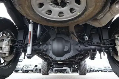 2025 GMC Sierra Denali Ultimate 4WD Crew Cab Standard B photo 5
