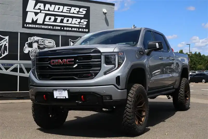 2025 GMC Sierra 4WD Crew Cab Short Box AT4's photo