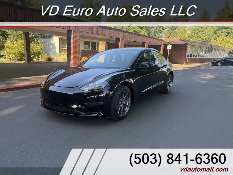 2022 Tesla Model 3 Long Range Dual Motor All-Wheel Drive's photo