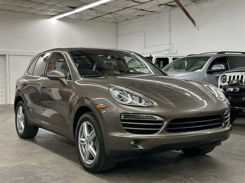 2013 Porsche Cayenne Diesel's photo