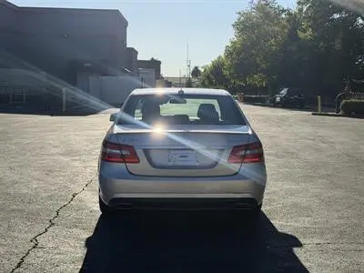 2012 Mercedes-Benz E-Class E350 BlueTEC Luxury photo 5