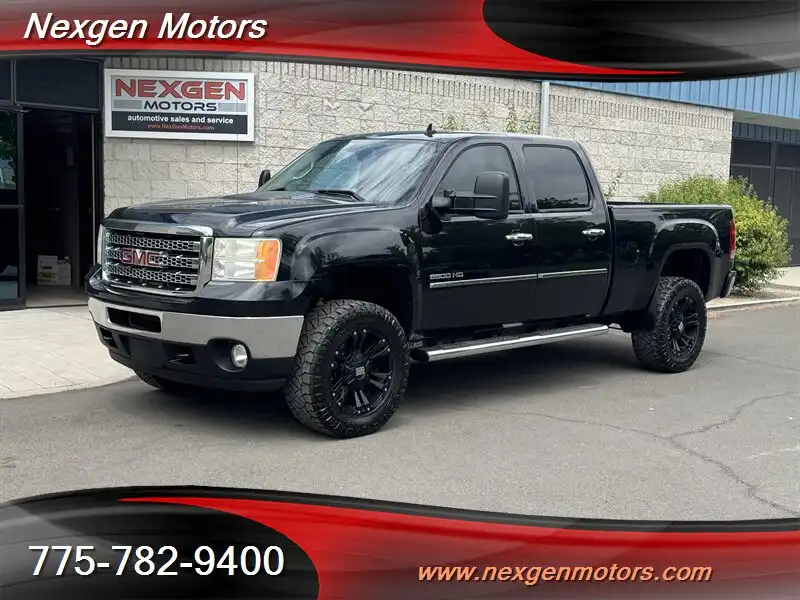 2014 GMC Sierra 4WD Crew Cab 6.5ft SLE's photo