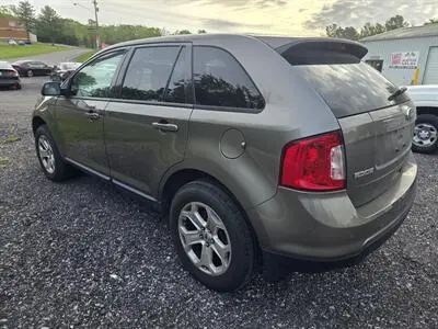 2013 Ford Edge SEL photo 4
