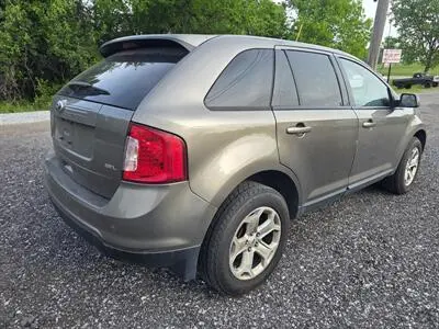 2013 Ford Edge SEL photo 3