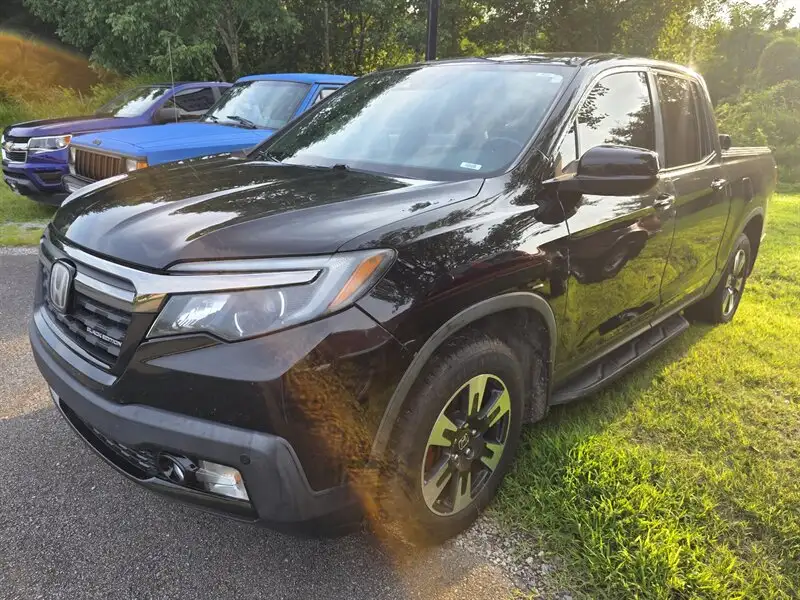 2017 Honda Ridgeline Black Edition's photo