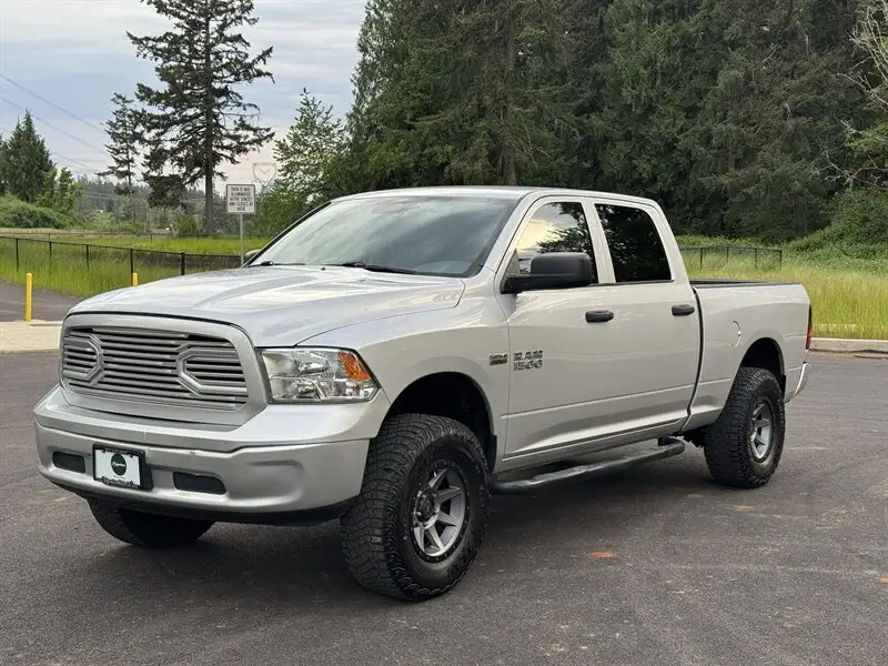 2016 RAM 1500 Tradesman 4x4 Crew Cab 6'4 photo 1