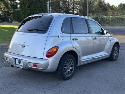 2004 Chrysler PT Cruiser Base photo 4