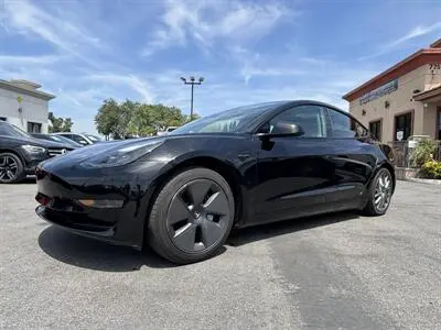 2023 Tesla Model 3 Base photo 3