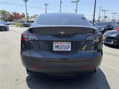 2024 Tesla Model Y Long Range Dual Motor All-Wheel Drive photo 5