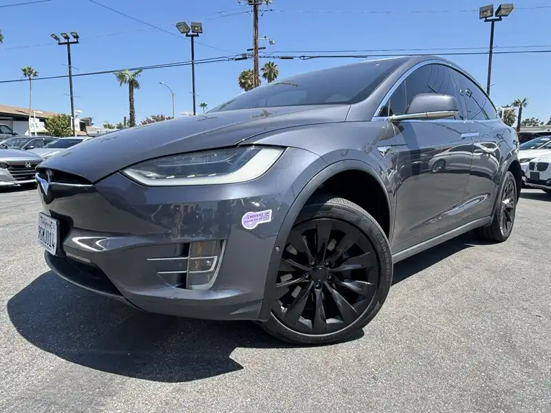 2018 Tesla Model X 75D's photo