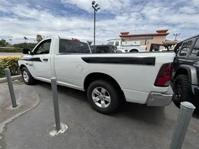 2016 RAM 1500 Tradesman Regular Cab 8' photo 3